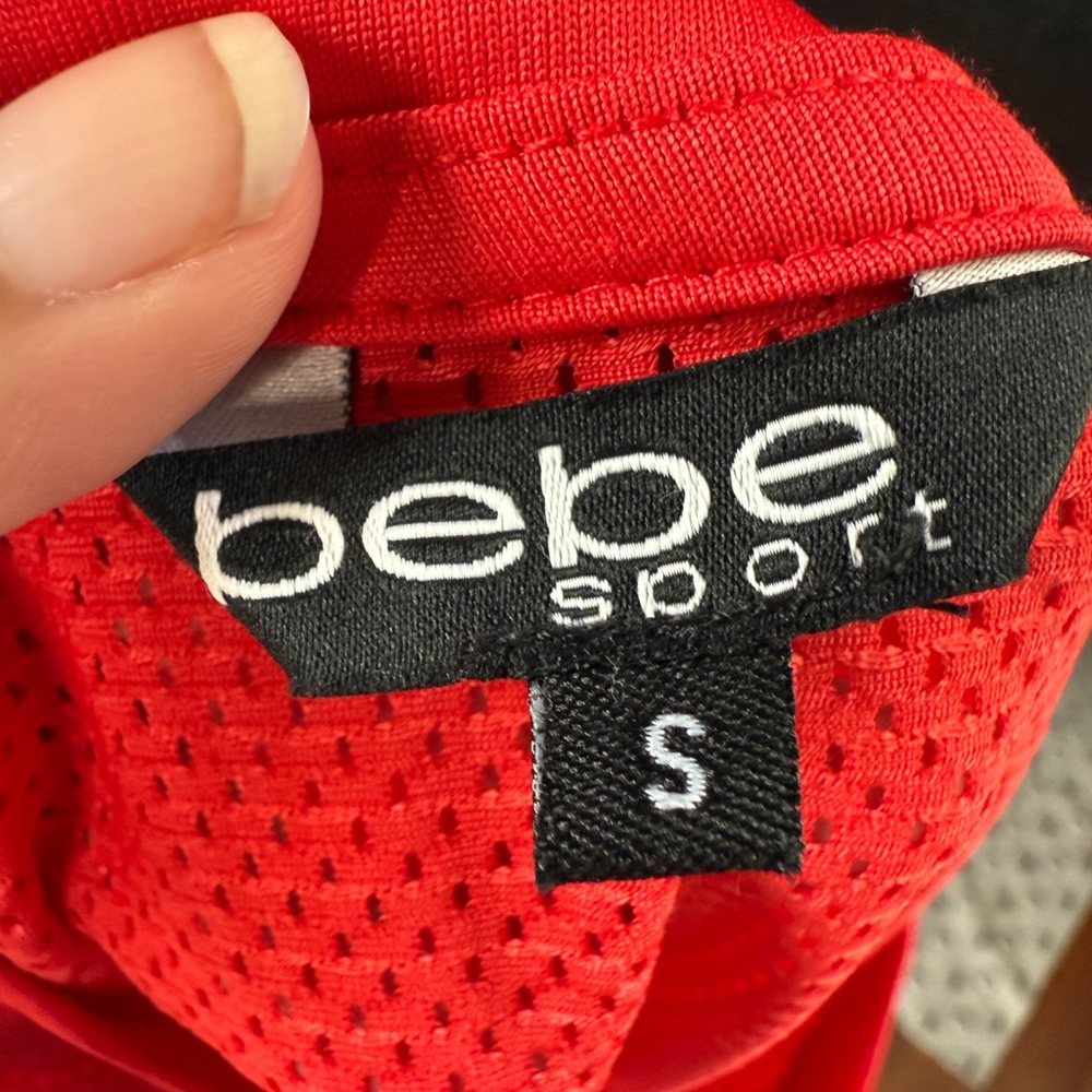 Bebe mesh logo tee red short sleeve top size S Y2K sporty clubwear - Picture 8 of 9